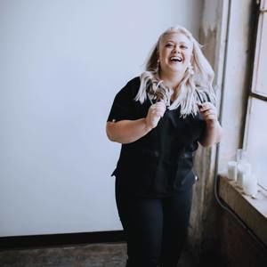 Meet your Posher, Kayce